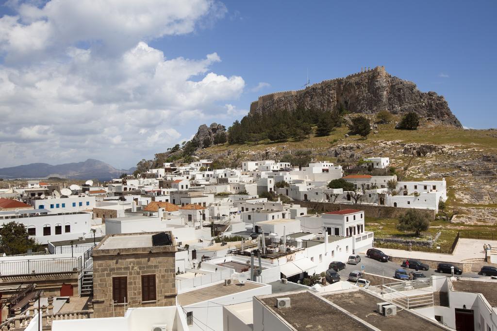 Estelle Lindos (Rhodes)