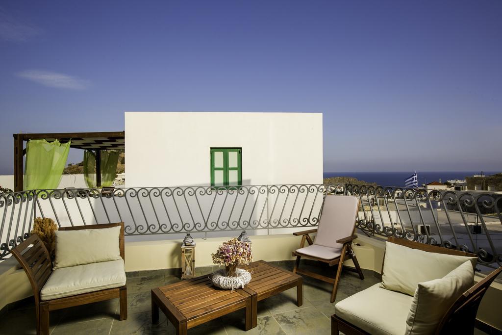 Estelle Lindos (Rhodes)